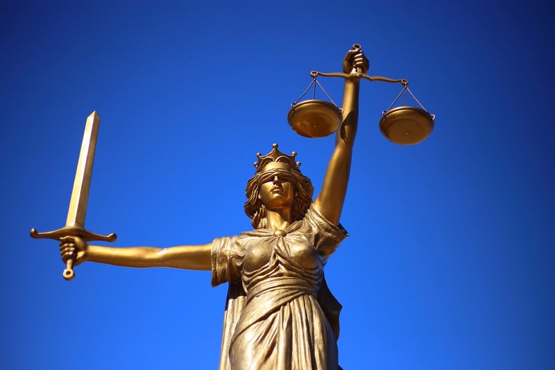 Legal Expert